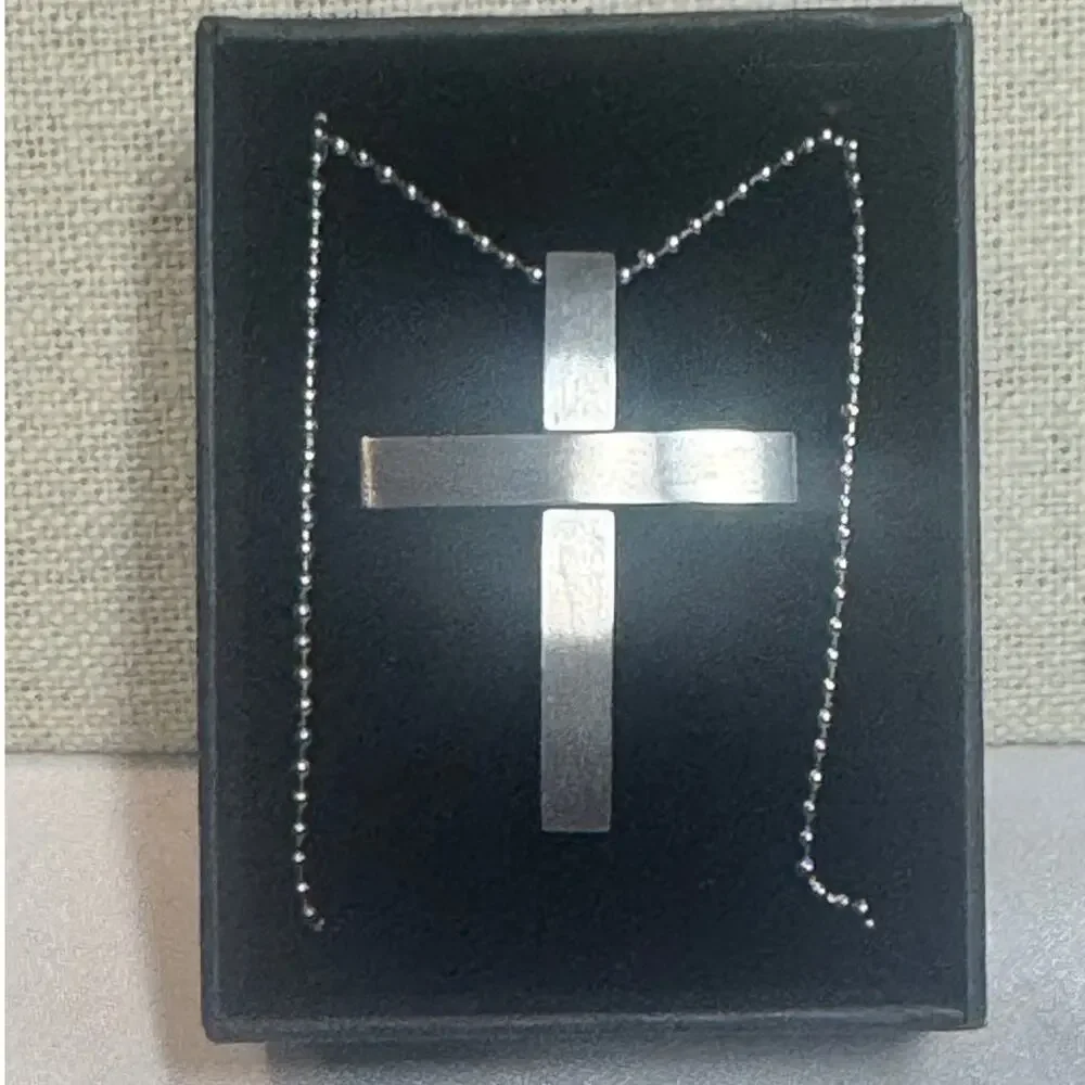 Avon‎ sterling cross men's necklace, NIB Easter